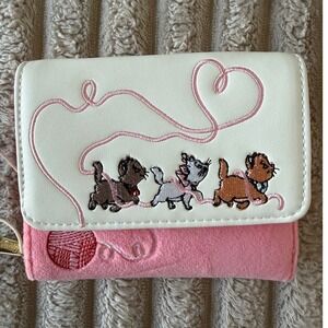 Disney Loungefly Aristocats Kittens Yarn Pocket Wallet Pink White Marie New